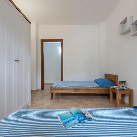 8 Beds In Not Far From The Sea Stintino