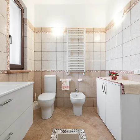 8 Beds In Not Far From The Sea Villa