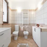 8 Beds In Not Far From The Sea فيلة