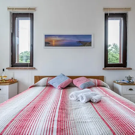 ヴィラ 8 Beds In Not Far From The Sea