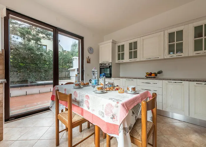 8 Beds In Not Far From The Sea * 斯廷蒂诺